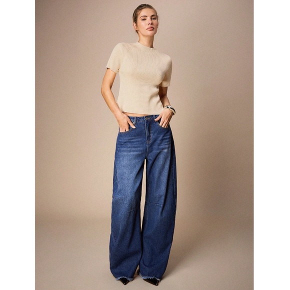 Backless Beige Knit Top Short Sleeve Black Large Bow Tie - Picture 5 of 10